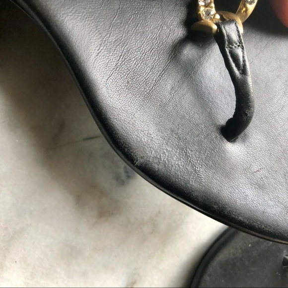 CHANEL Lambskin crystal encrusted gold link sandal - Picture 11 of 16